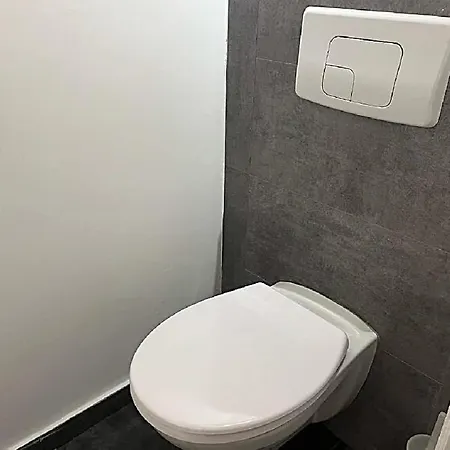 Appartement Le Versailles Plaisir Et Confort En Centre-ville, Pour Sejours En Famille Ou Business Cannes