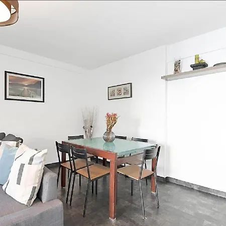 Le Versailles Plaisir Et Confort En Centre-ville, Pour Sejours En Famille Ou Business Appartement *